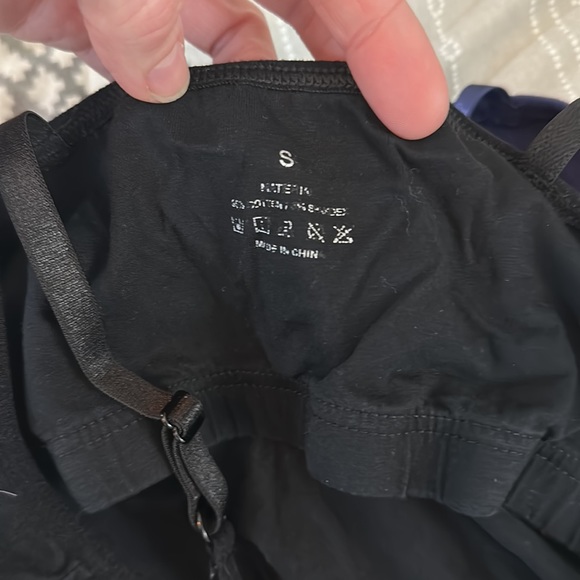 BUNDLE Three pack of tanks with built in bras - Picture 3 of 4